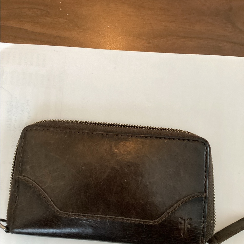 Women's Brown Leather FRYE Wallet